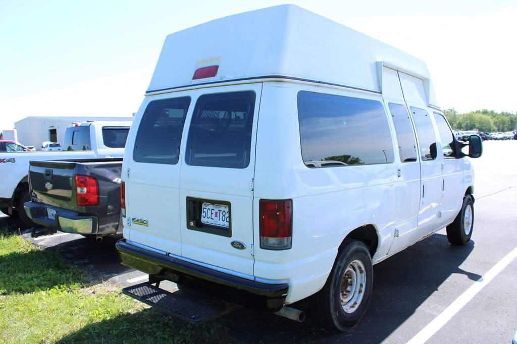 Used 2007 Ford E-250 and Econoline 250 RWD image 5