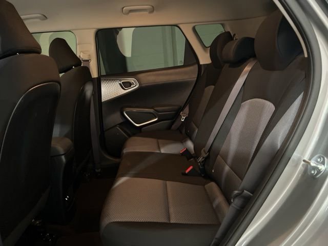Used 2025 Kia Soul S image 20
