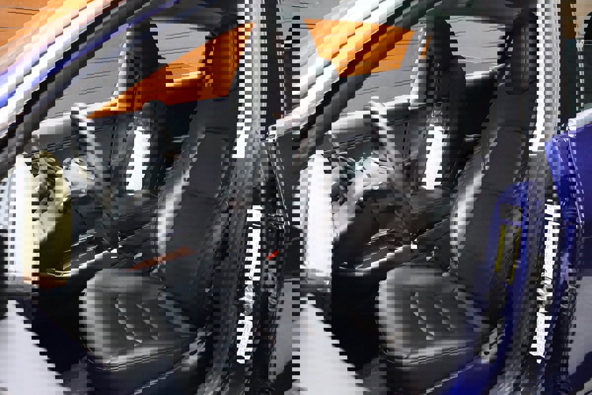 Used 2020 Tesla Model 3 Long Range image 34