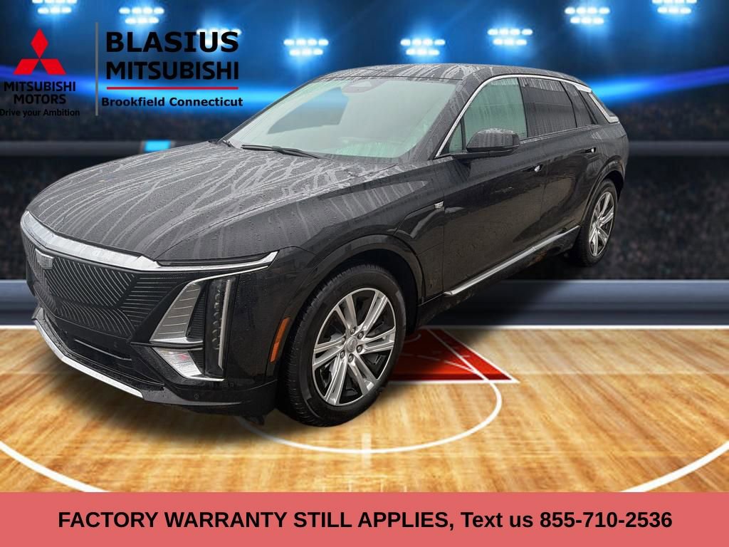 Used 2024 Cadillac Lyriq Tech image 4