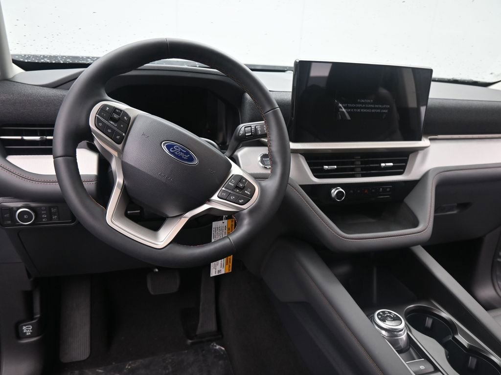New 2026 Ford Explorer Active w/ Active Comfort Package image 11