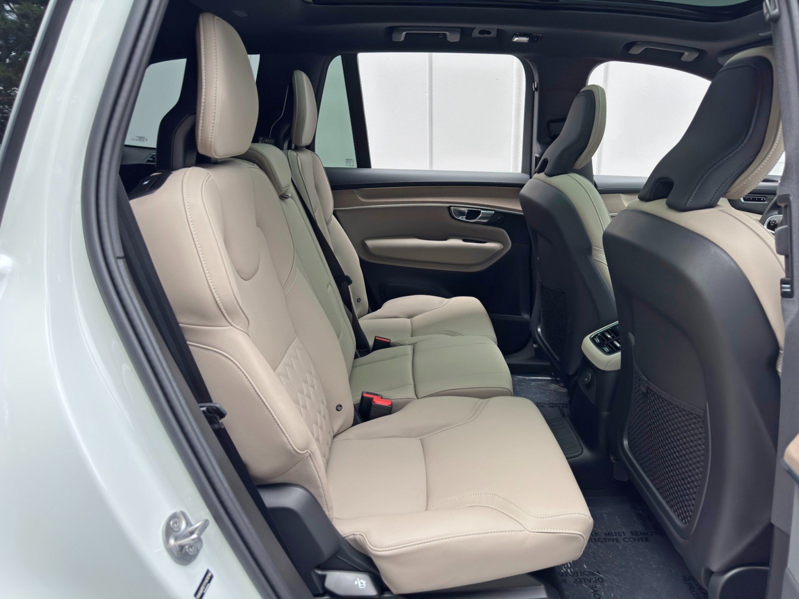 Used 2026 Volvo XC90 T8 Plus w/ Protection Package AWD/4WD image 44