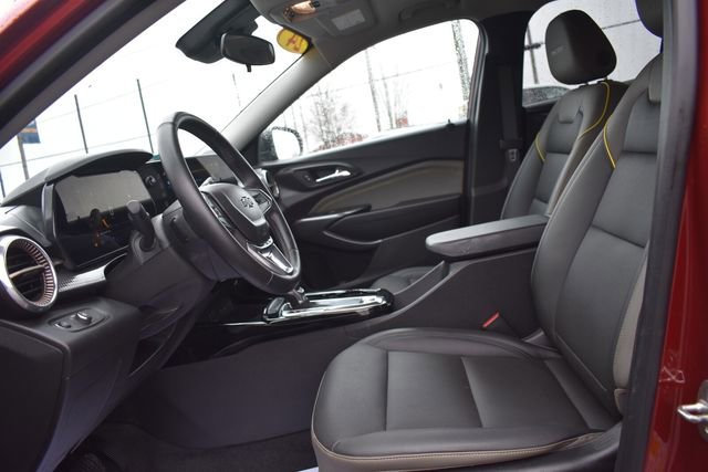 Certified 2024 Chevrolet Trax ACTIV w/ Sunroof Package image 23