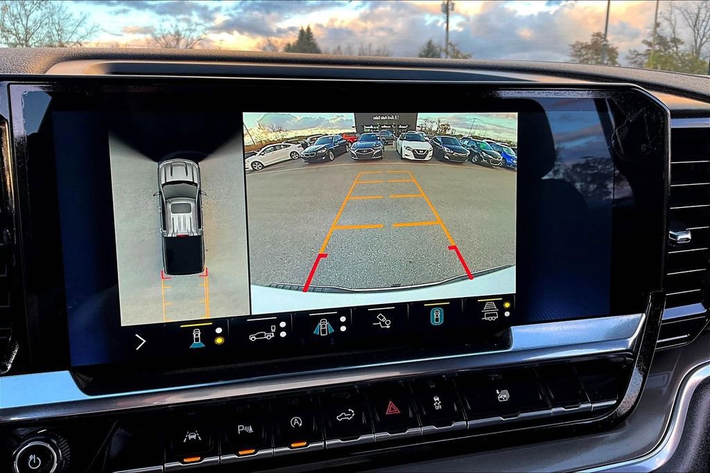 Used 2022 Chevrolet Silverado 1500 High Country image 15