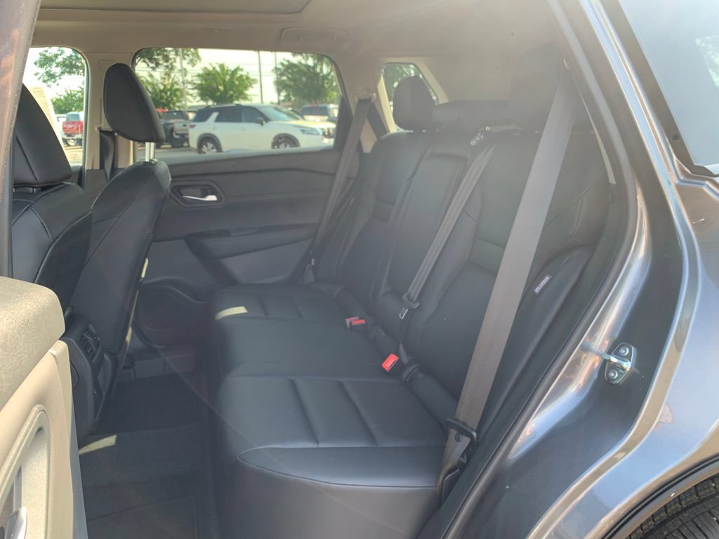 New 2026 Nissan Rogue Dark Armor FWD image 23