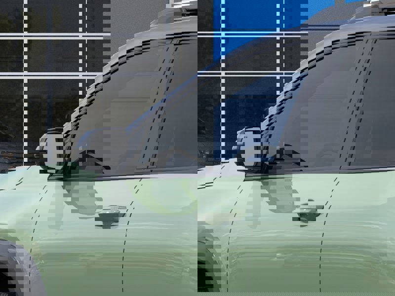 New 2026 Chevrolet Equinox LT image 12