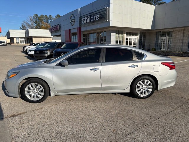 Used 2016 Nissan Altima 2.5 S w/ Power Driver Seat Package image 1