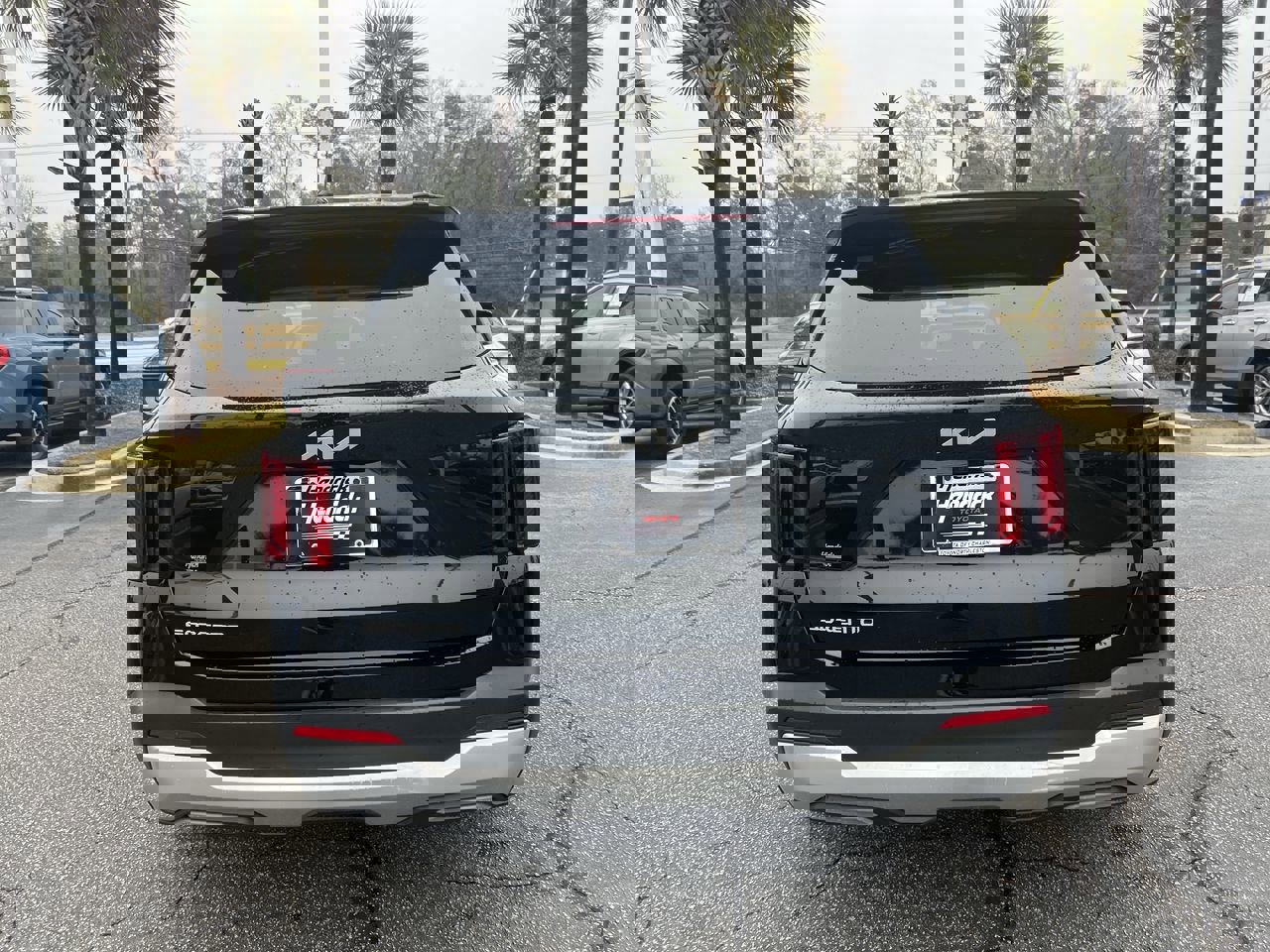 Used 2025 Kia Sorento LX image 9