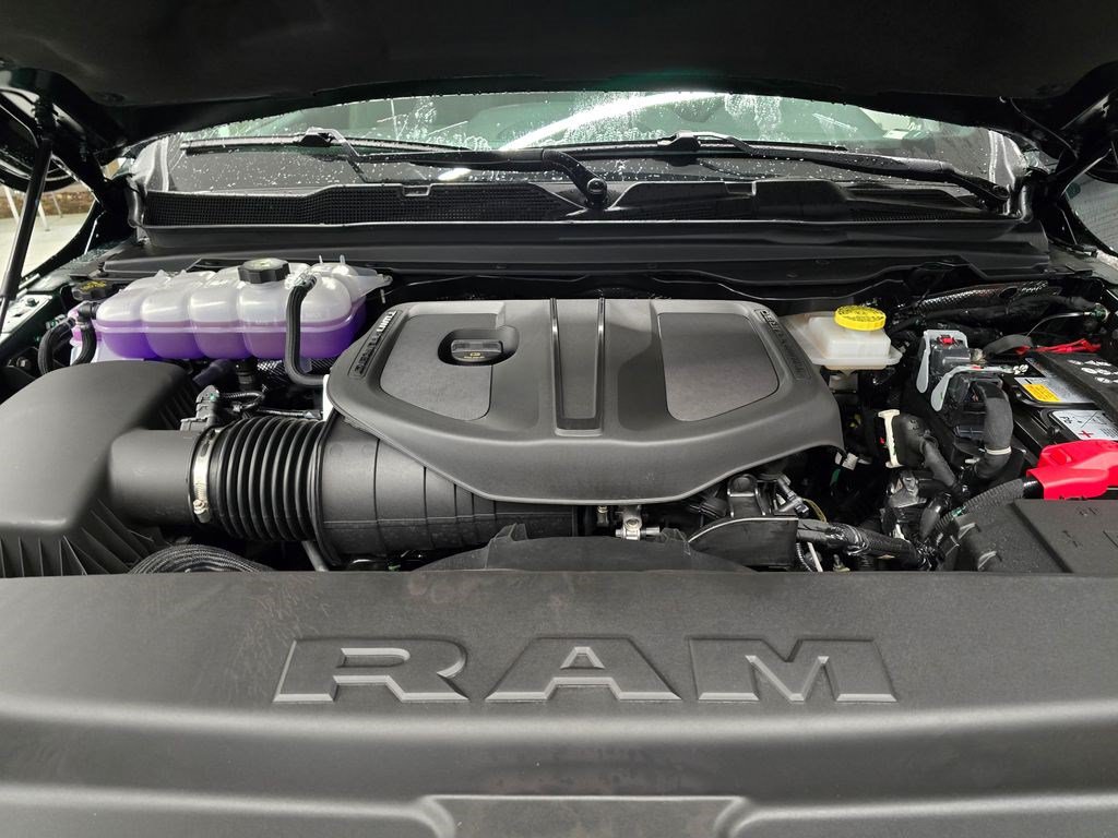New 2026 RAM 1500 Big Horn AWD/4WD image 13