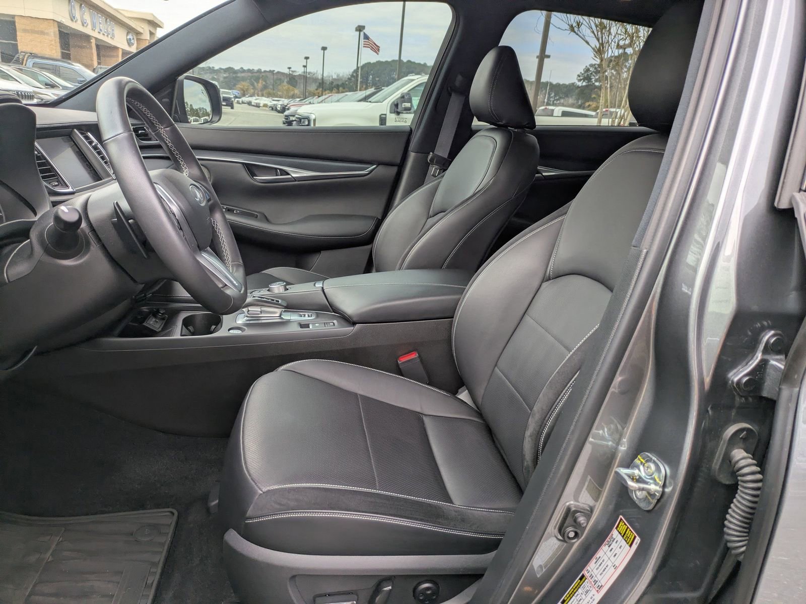 Used 2024 INFINITI QX50 Sport image 22