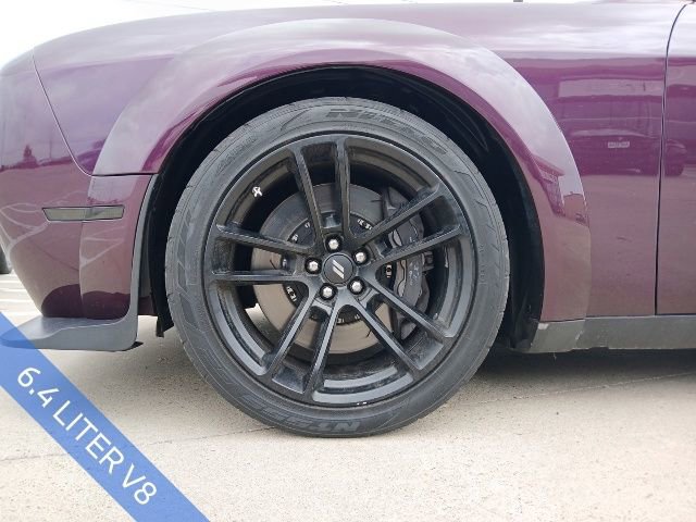 Used 2021 Dodge Challenger R/T Scat Pack RWD image 5