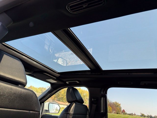 Used 2021 Ford Expedition Max Limited AWD/4WD image 11