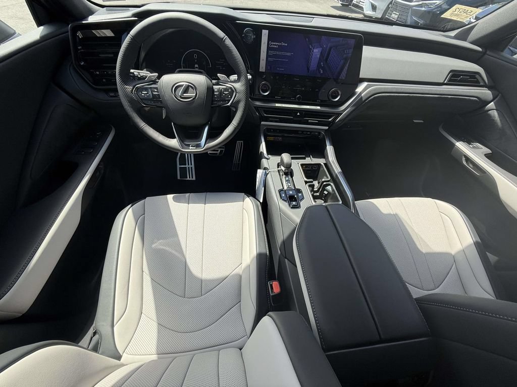 New 2026 Lexus TX 500h AWD image 13
