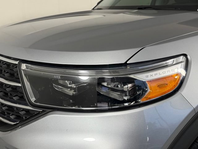 Used 2022 Ford Explorer XLT RWD image 12