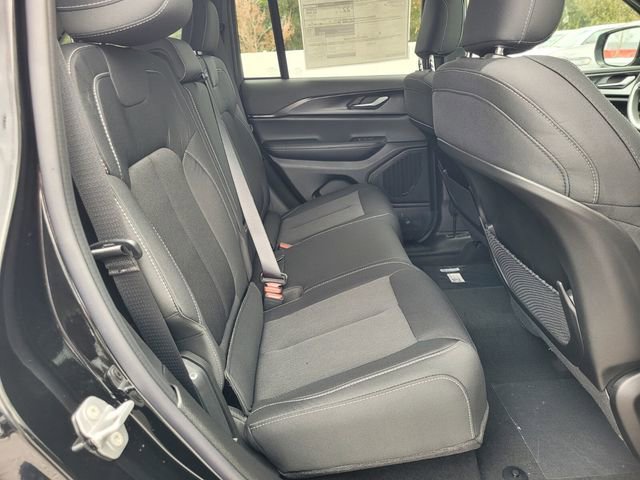 New 2025 Jeep Grand Cherokee Laredo X RWD image 13