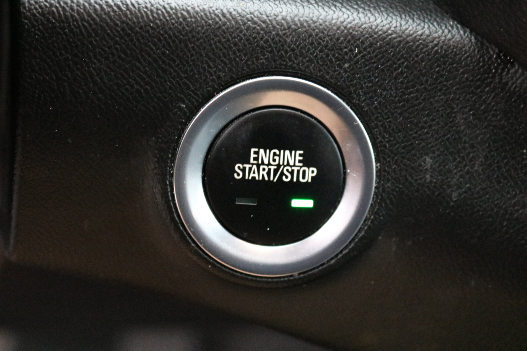 Used 2023 GMC Terrain SLT image 20