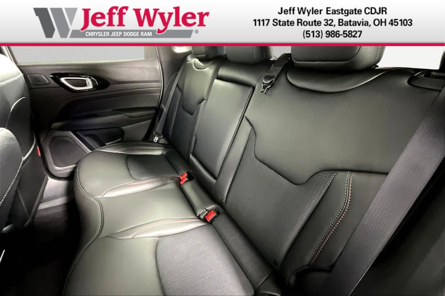 New 2026 Jeep Compass Trailhawk w/ Sun, Sound & Navigation Group AWD/4WD image 17