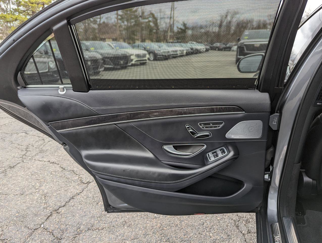 Used 2019 Mercedes-Benz S 560 4MATIC Sedan image 39