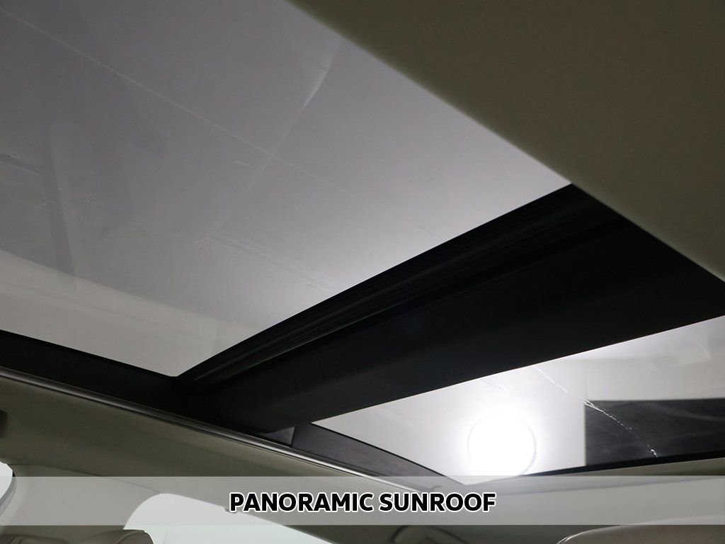 Used 2023 Lexus ES 350 w/ Ultra Luxury Package image 3