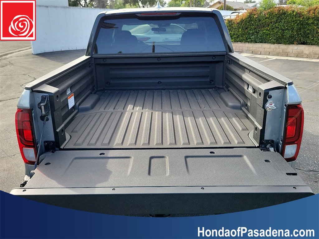 New 2025 Honda Ridgeline Sport image 15