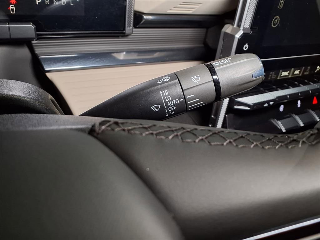 Used 2026 GMC Hummer EV SUV image 27