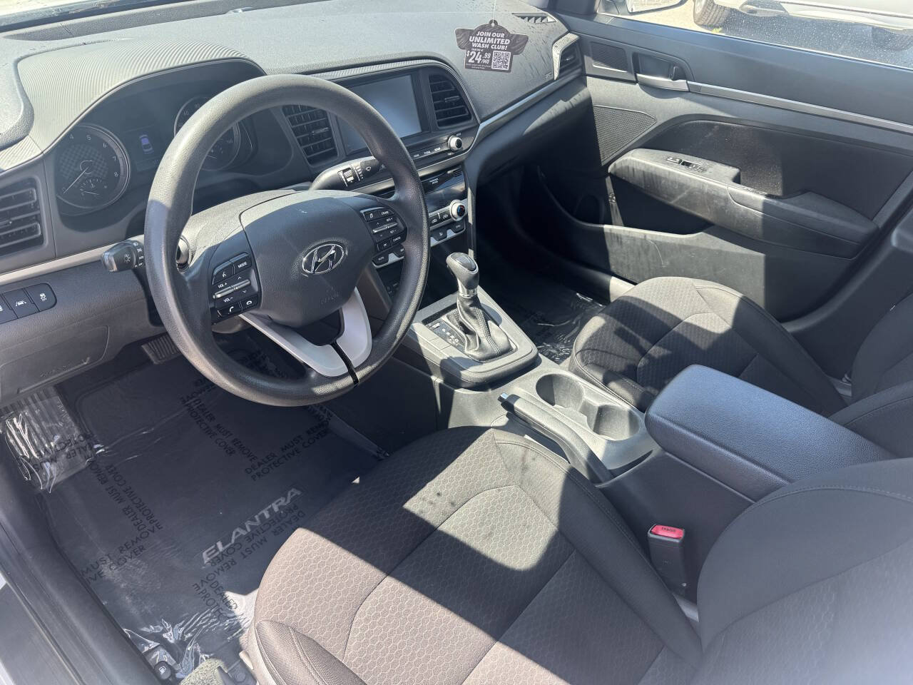 Used 2020 Hyundai Elantra SEL w/ Cargo Package (C1) FWD image 9