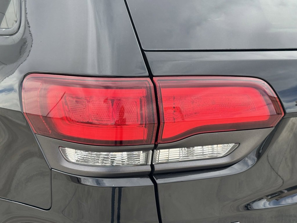 Used 2020 Jeep Grand Cherokee Limited X image 11
