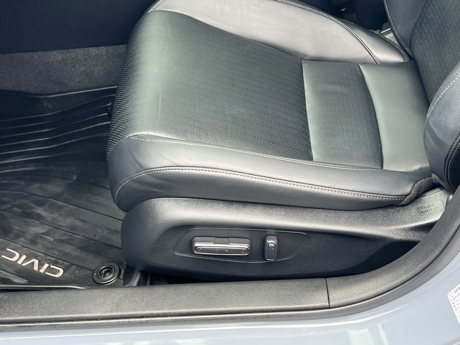 Certified 2024 Honda Civic Touring image 19