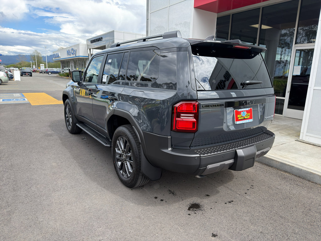 New 2026 Toyota Land Cruiser w/ Premium Package image 10