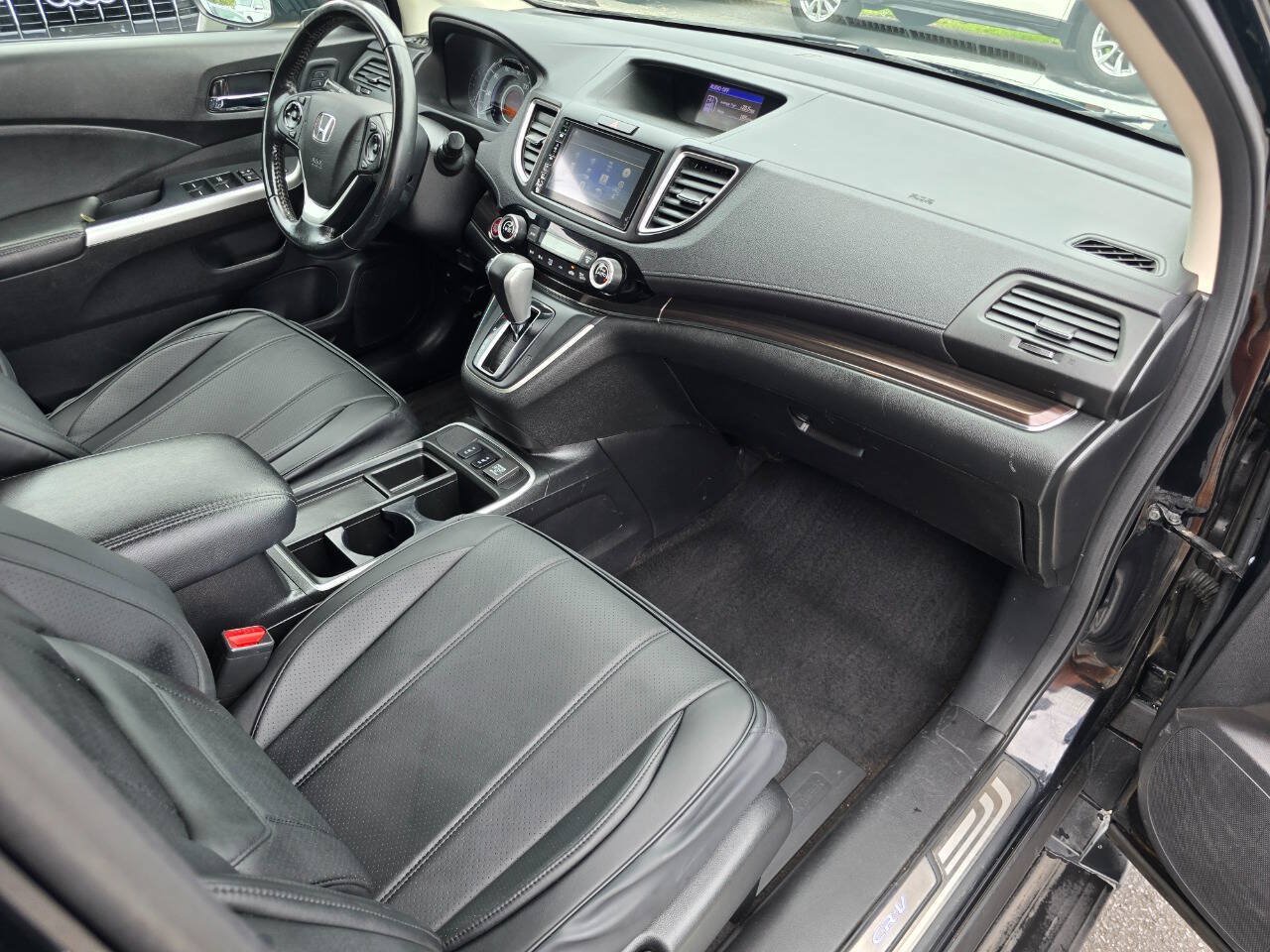 Used 2015 Honda CR-V Touring image 32
