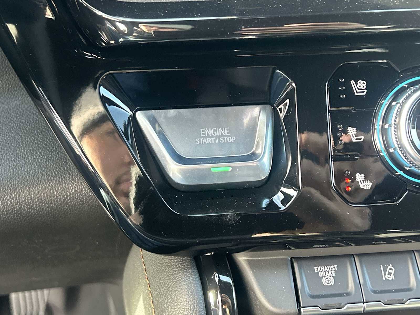 New 2026 GMC Sierra 2500 AT4 image 16