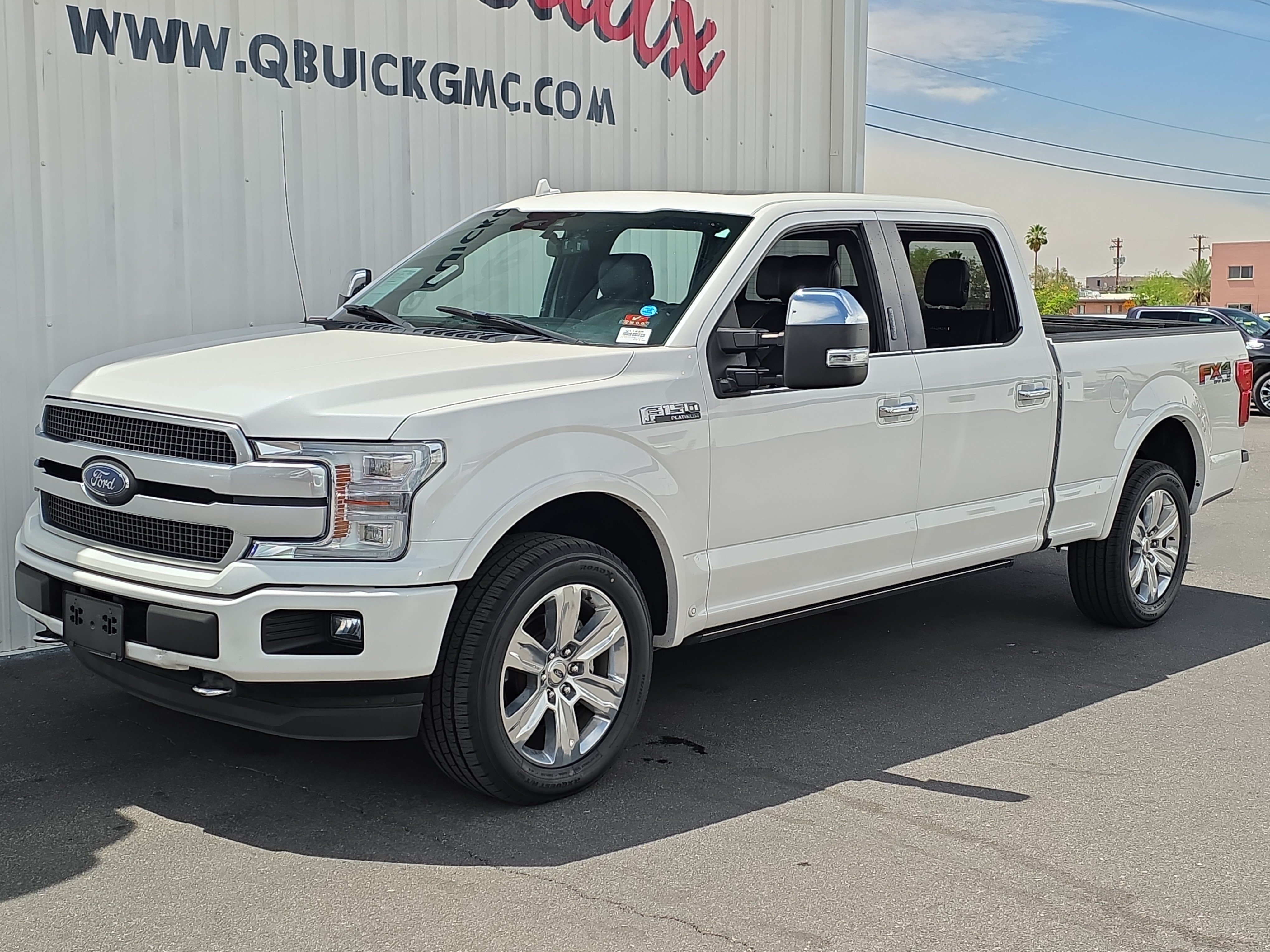 Used 2019 Ford F150 Platinum w/ Equipment Group 701A Luxury AWD/4WD image 3