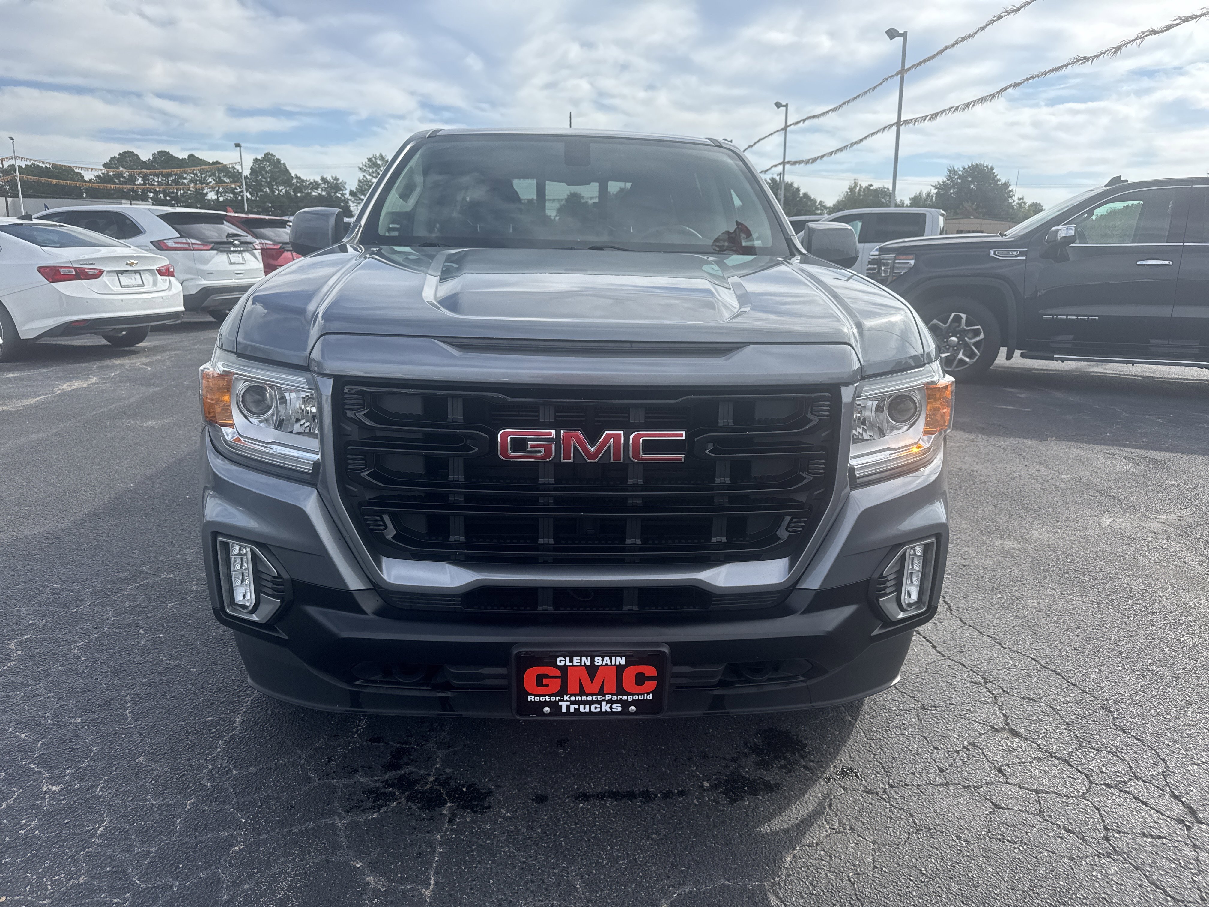 Used 2022 GMC Canyon Elevation w/ Trailering Package image 9