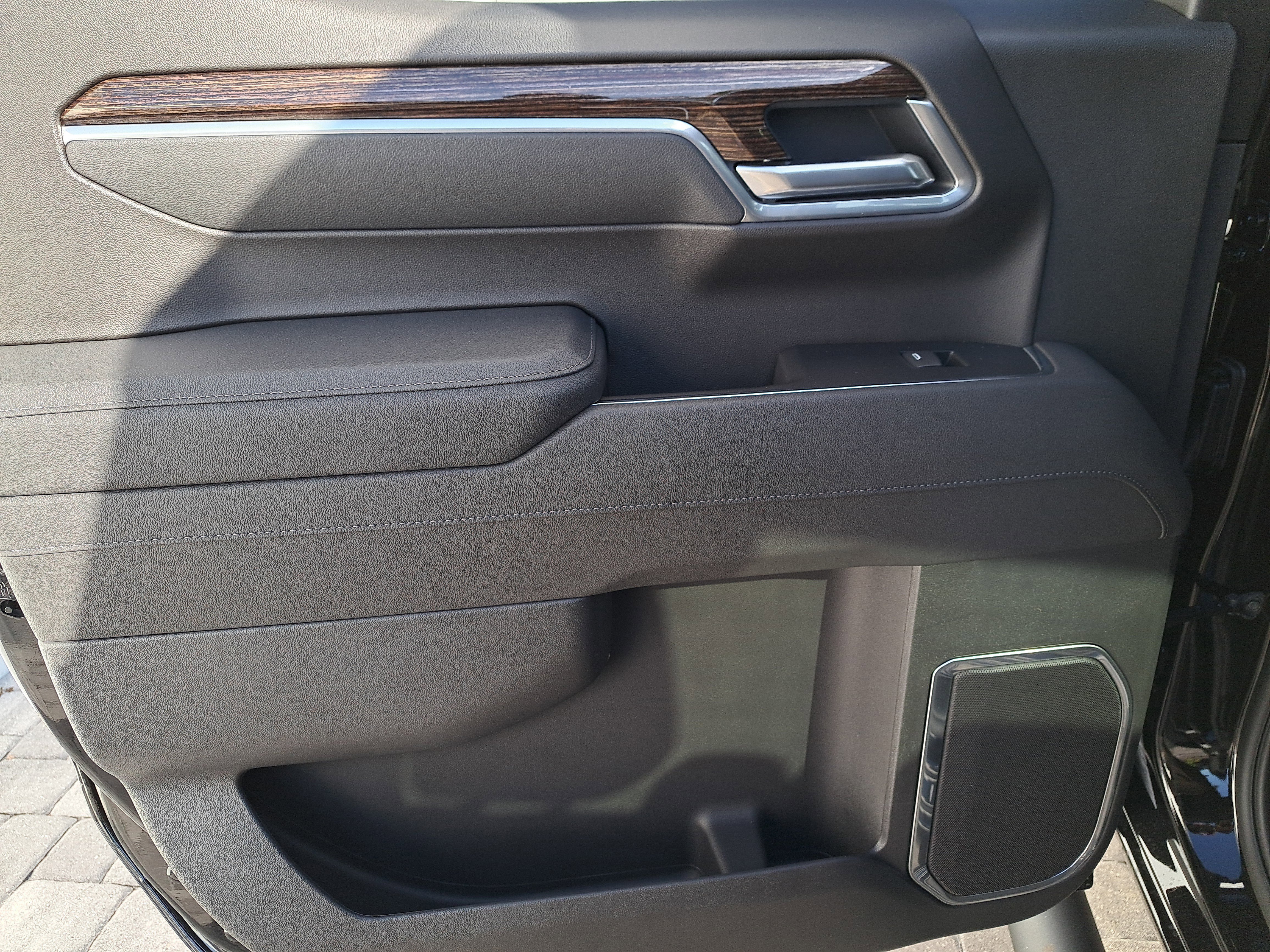 New 2026 GMC Sierra 1500 Elevation w/ Elevation Select Package image 9