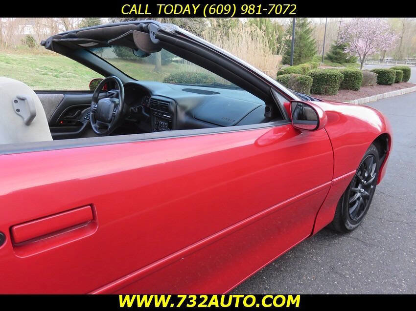 Used 2001 Chevrolet Camaro LT RWD image 24