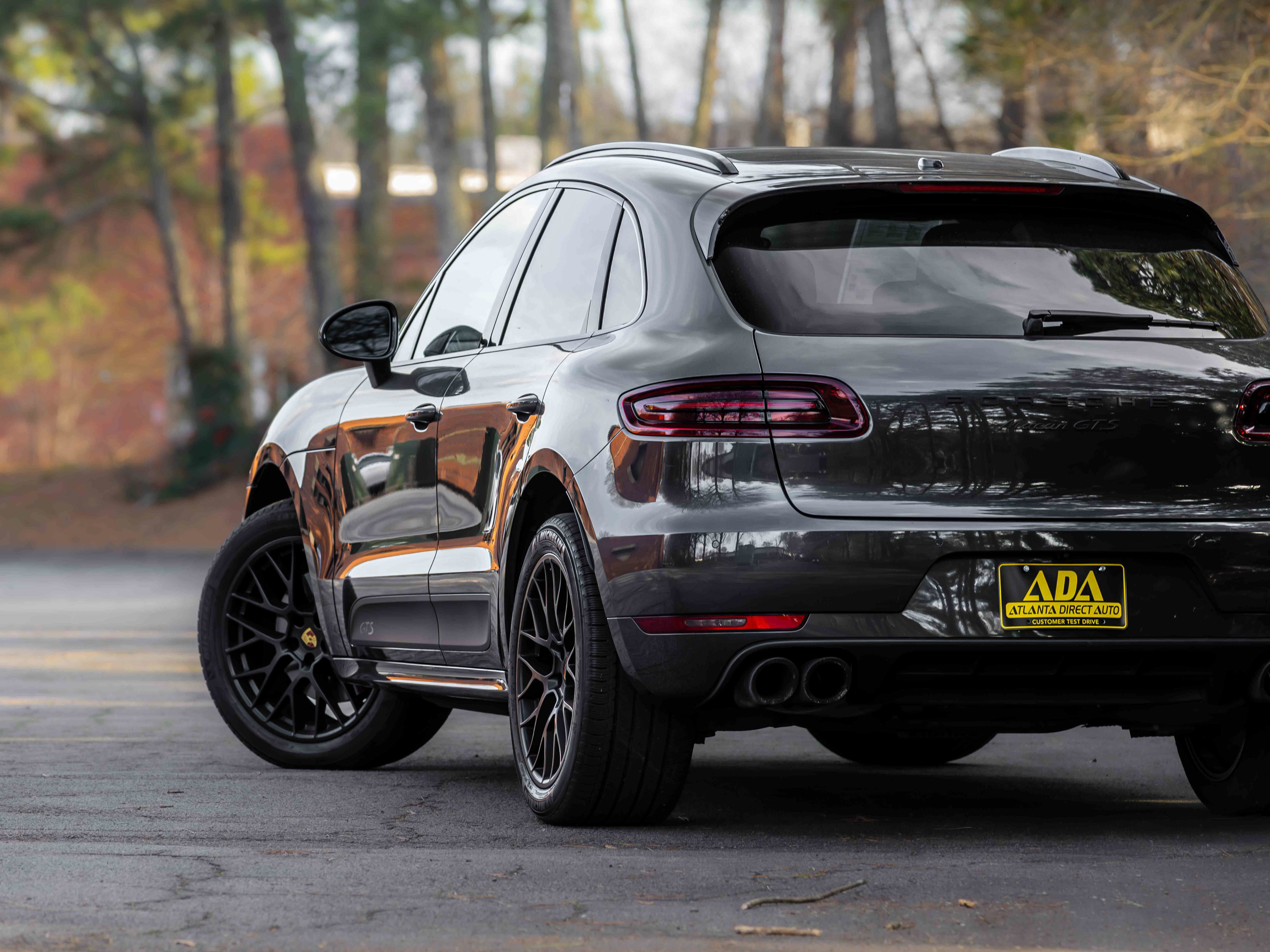 Used 2017 Porsche Macan GTS AWD/4WD image 29