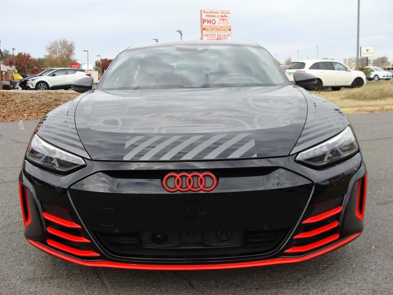 Used 2023 Audi RS e-tron GT AWD/4WD image 2