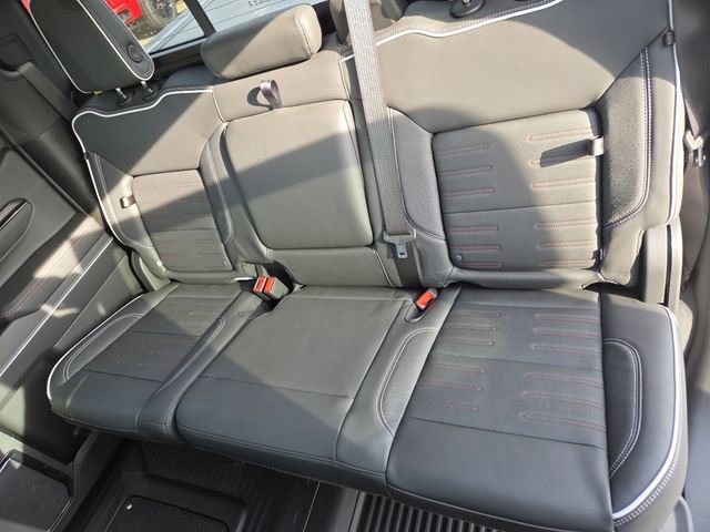 Used 2025 GMC Sierra 1500 AT4X image 32