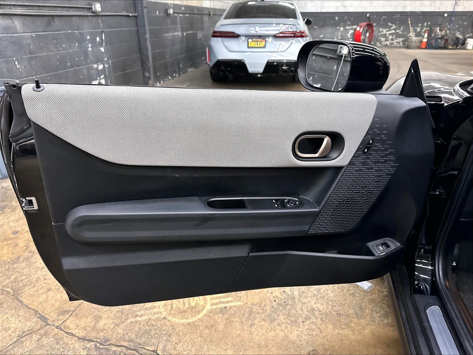 Used 2025 MINI Cooper S FWD image 25