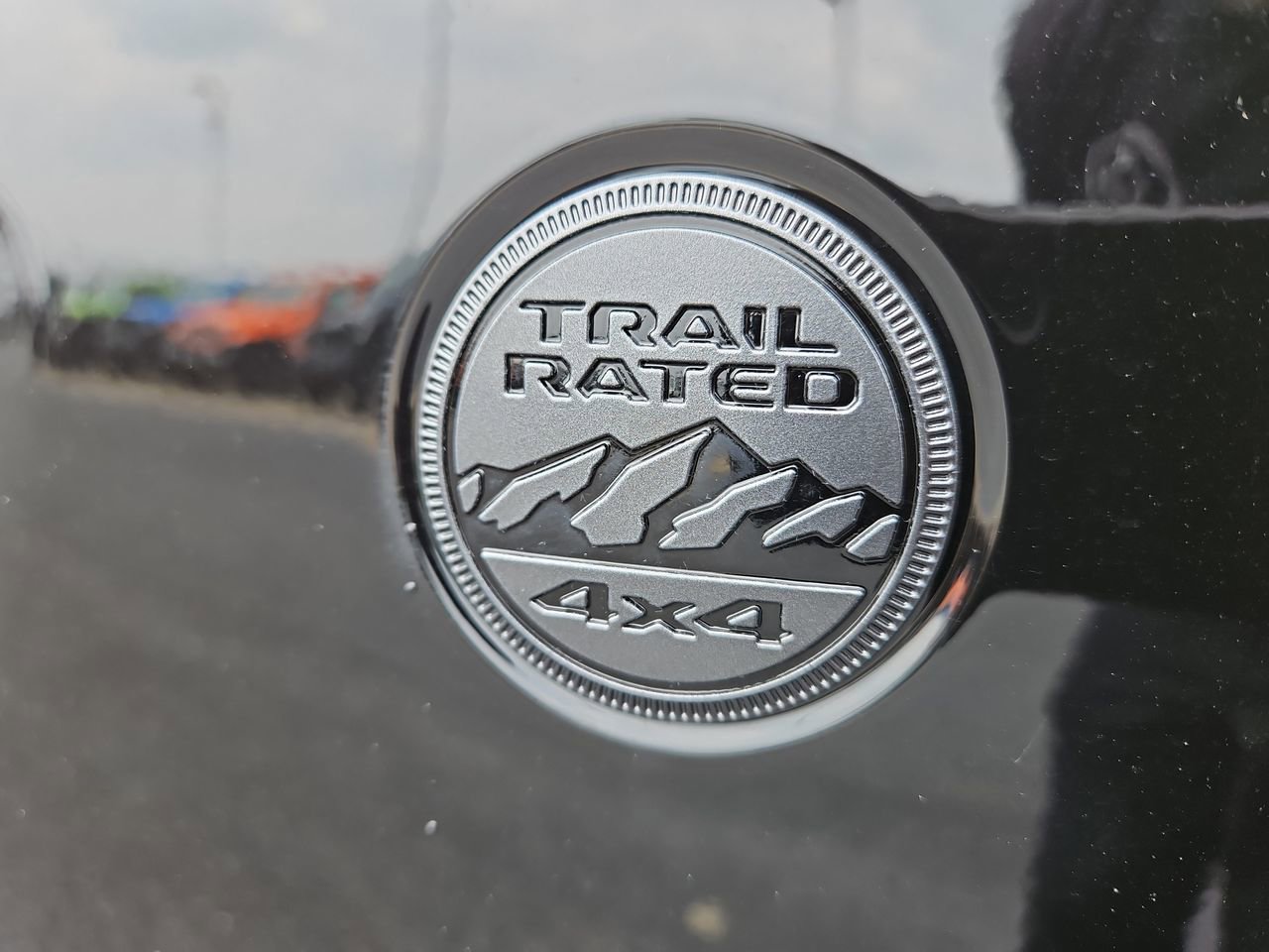 New 2025 Jeep Gladiator Sport image 12