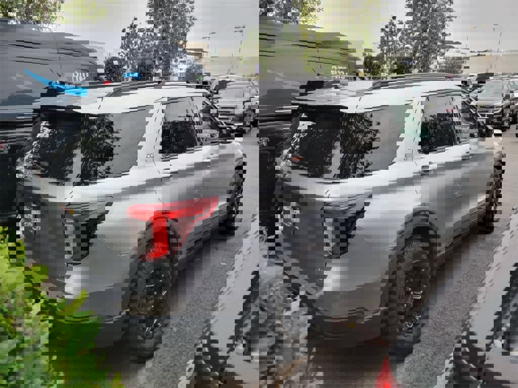 Used 2022 Ford Explorer Timberline image 10