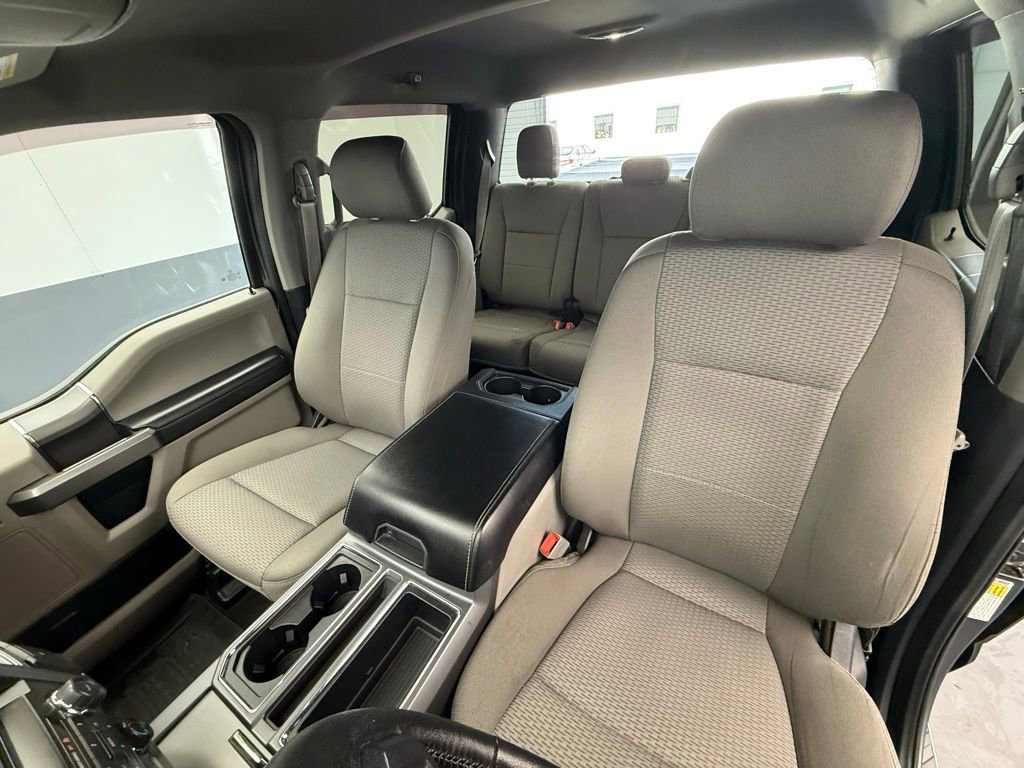 Used 2020 Ford F150 XLT w/ Equipment Group 302A Luxury AWD/4WD image 39