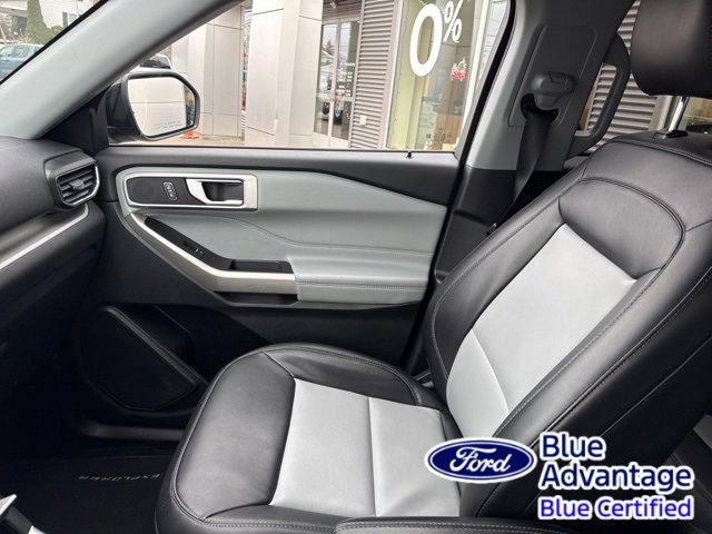 Used 2022 Ford Explorer XLT w/ Equipment Group 202A image 29