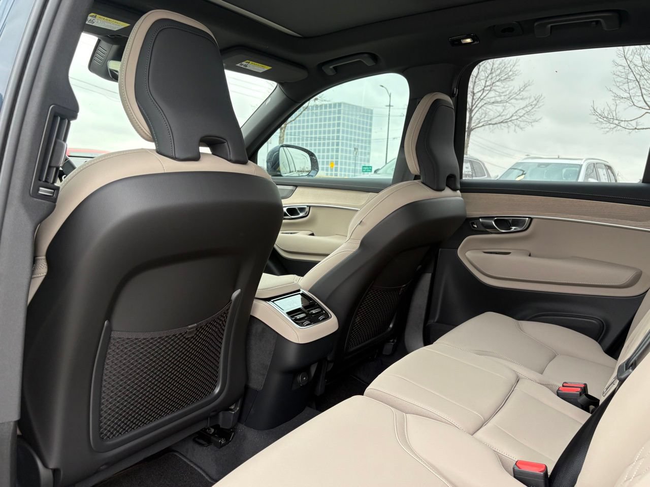 New 2026 Volvo XC90 B6 Plus AWD/4WD image 24
