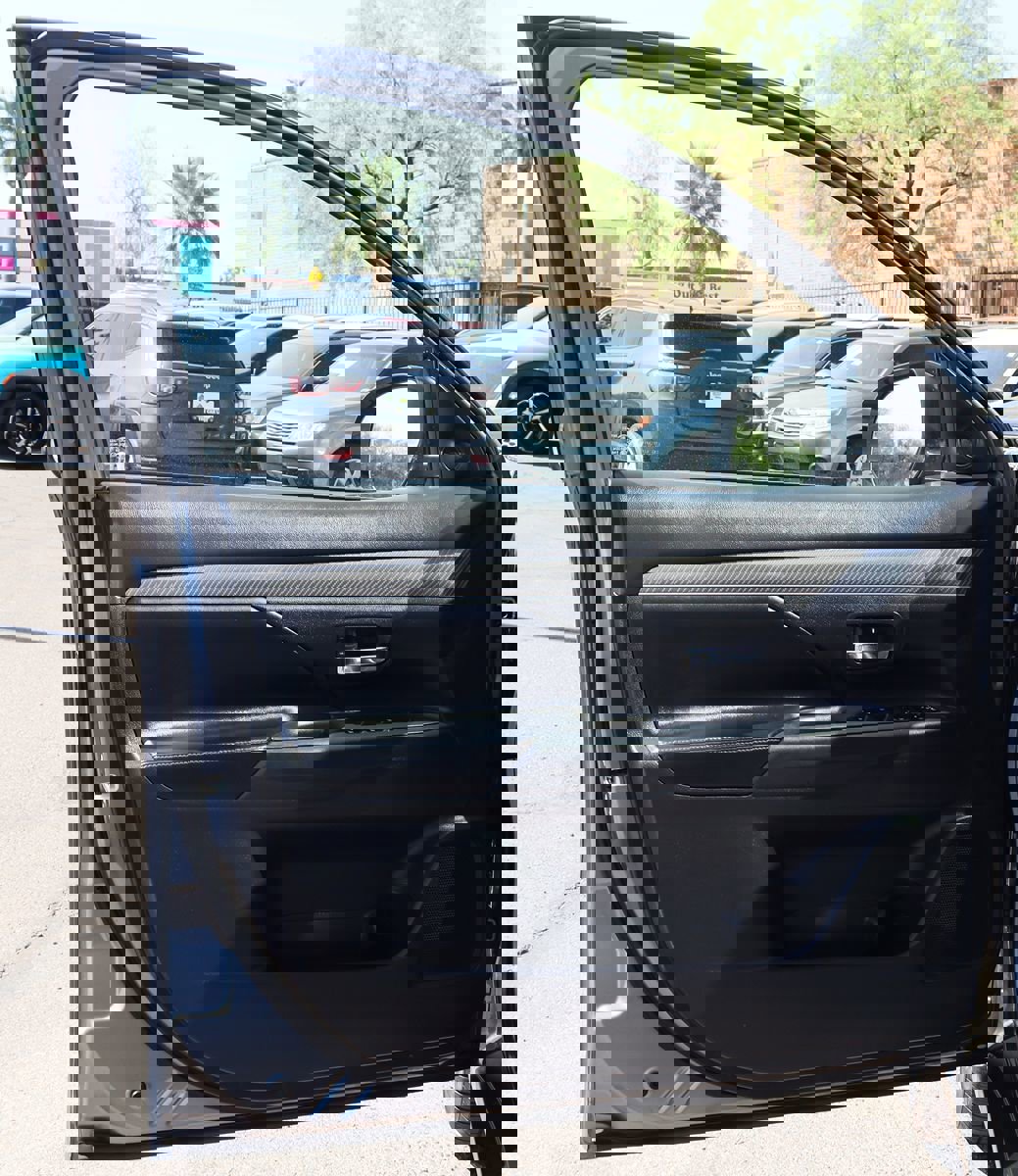 Used 2020 Mitsubishi Outlander SE image 39