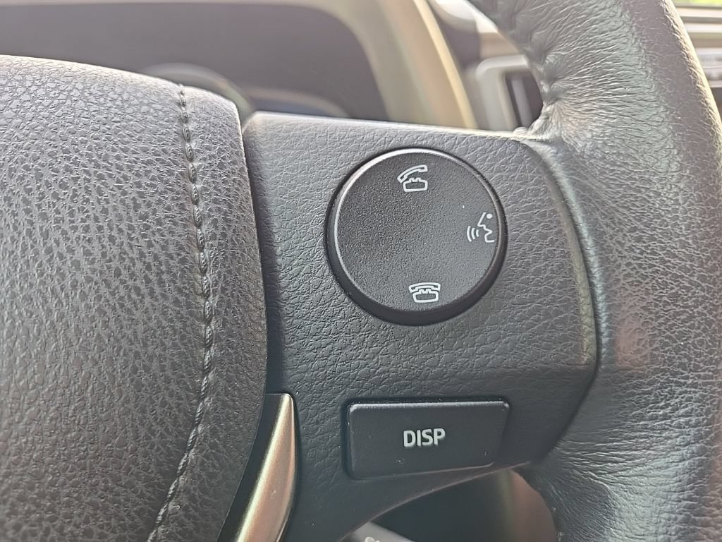 Used 2015 Toyota RAV4 Limited AWD/4WD image 44