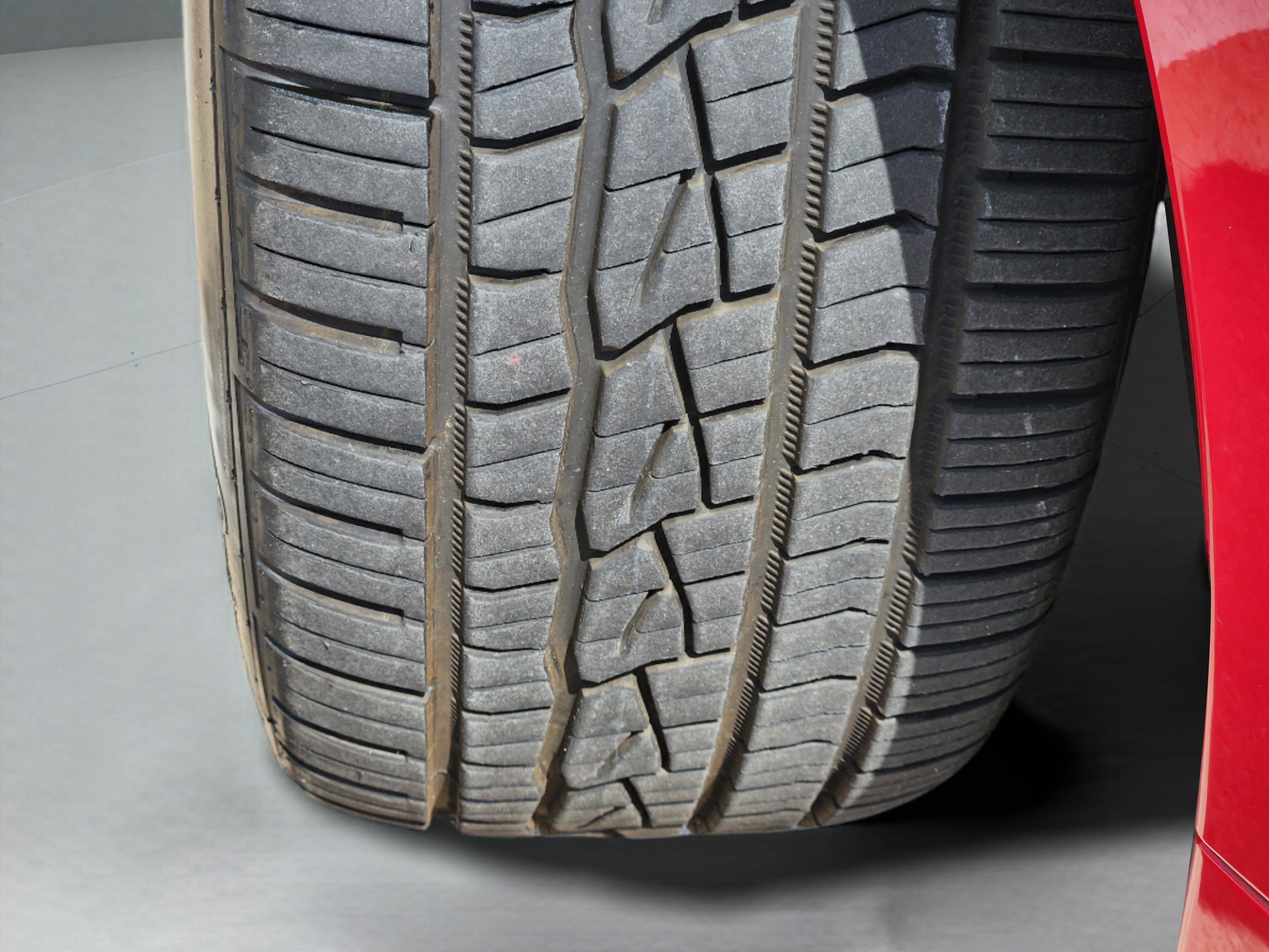 Used 2021 Porsche Taycan RWD image 39
