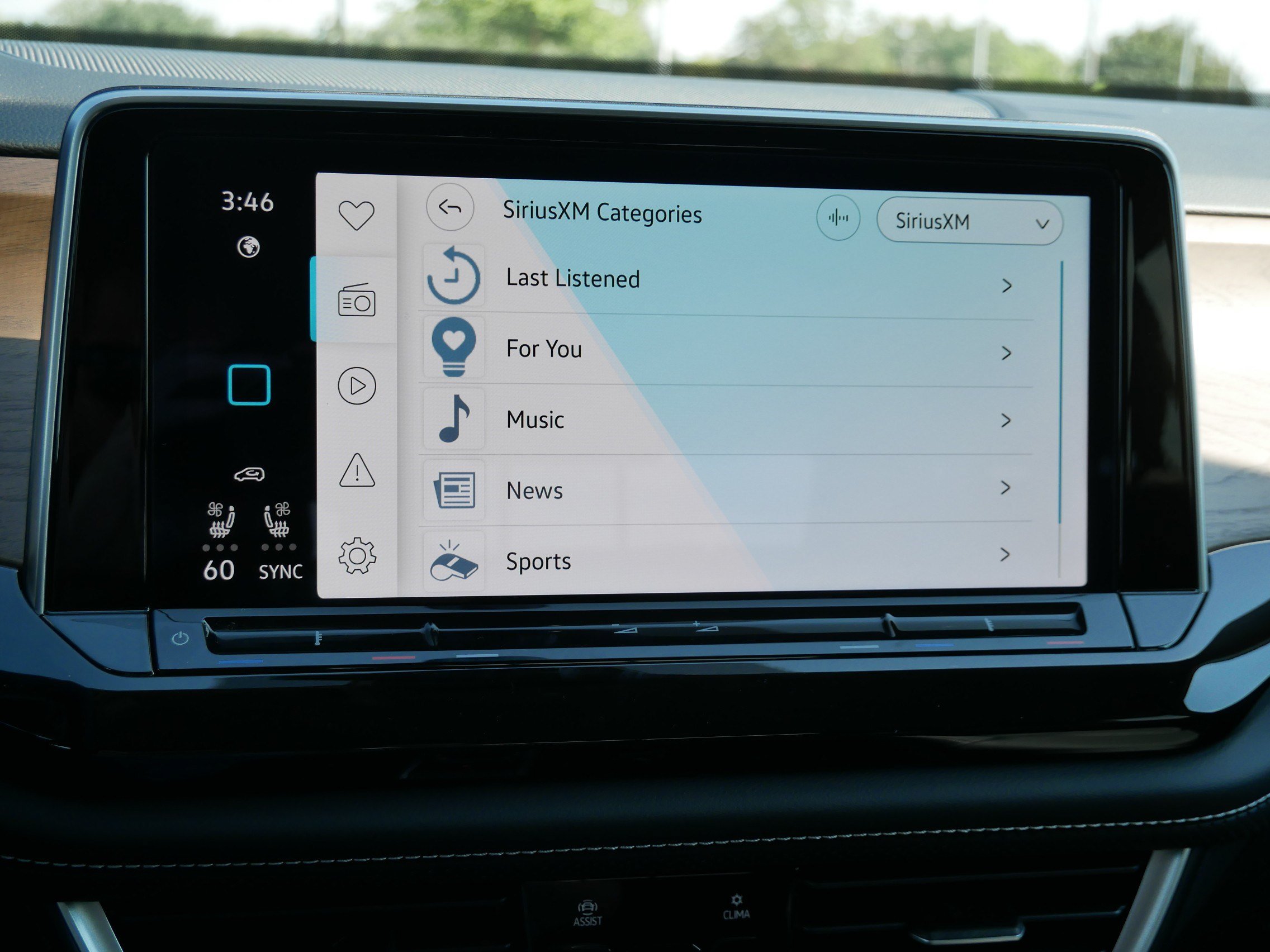 New 2026 Volkswagen Atlas SE AWD/4WD image 8
