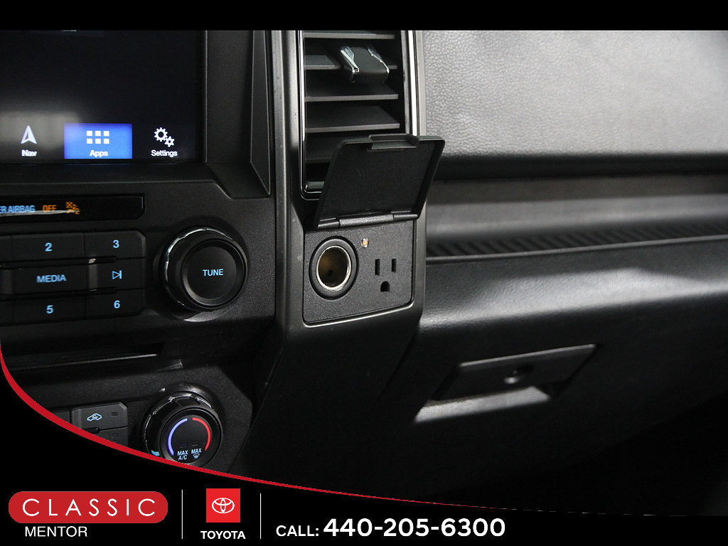 Used 2018 Ford F150 XLT w/ Equipment Group 302A Luxury AWD/4WD image 17