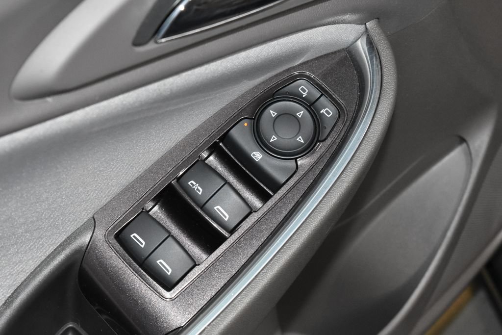 Used 2020 Chevrolet Malibu LT FWD image 5